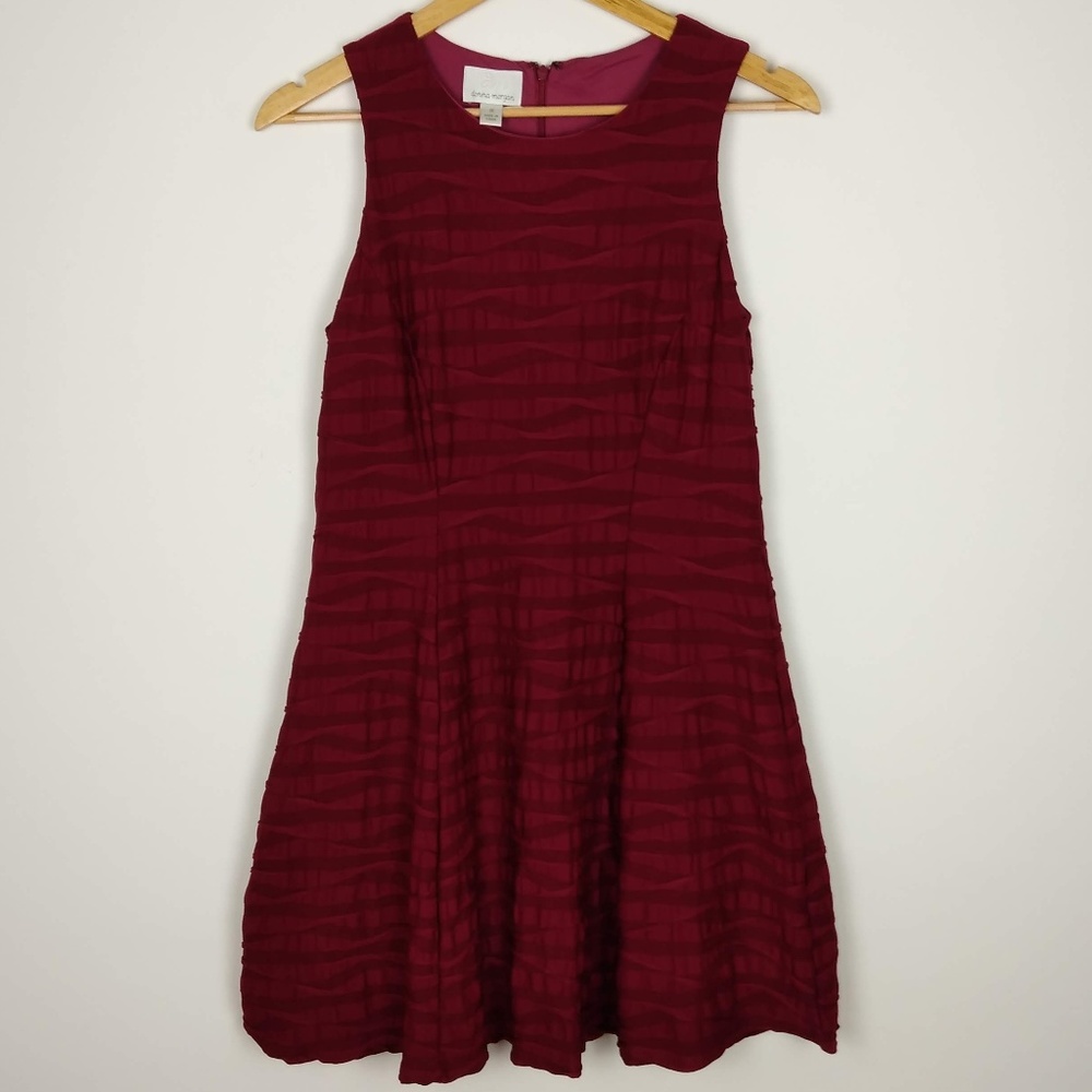 Donna Morgan Sleeveless Bell Red Maroon Dress